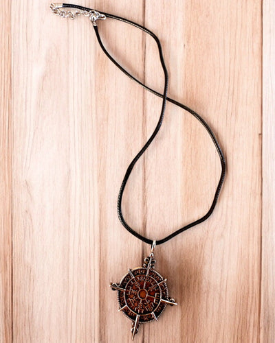 Amulet Nordens Kriger - Vikingekompas, mulighed for personlig gravering som gave, 2 varianter at vælge imellem