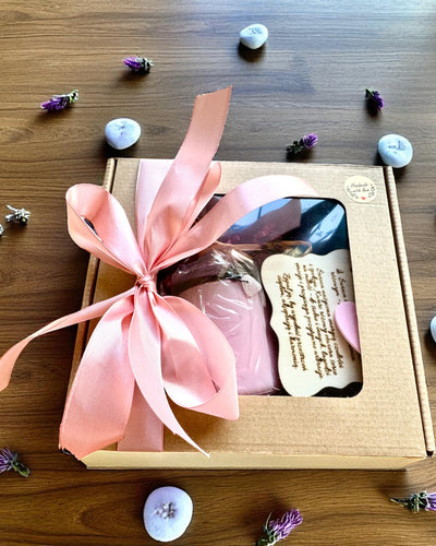 Intentionelt sojalys Rosenkvarts – kærlighed, harmoni og hjertets fred, 250 ml, mulighed for personliggørelse som gave