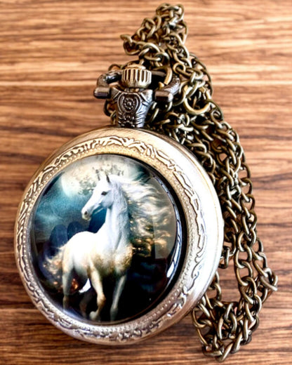 Lommeur Unicorn Elegance med kæde, enhjørningemotiv, gratis specialgravering