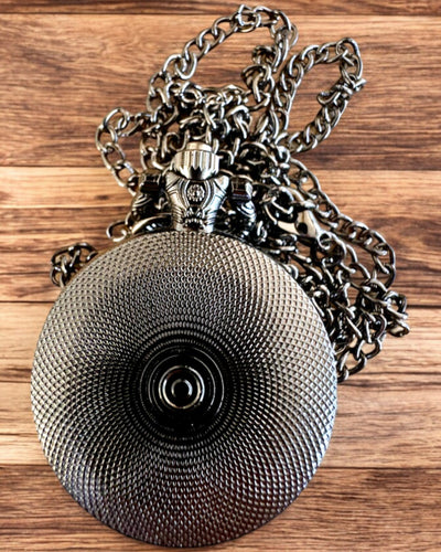 Lommeur 'Ravnenes Kys' med Gravering – personliggørelse med gravering som gave