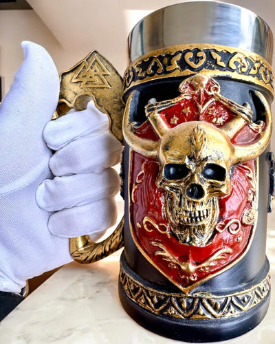 Karnawałowy Kufel Wojownika - 600 ml, 16 cm høj, mulighed for personlig gravering som gave