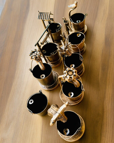 Stilfuld Metal Askebæger "Rustic Charm" 19-23 cm i højden, 8 varianter at vælge imellem, gravering på forespørgsel