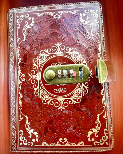 Eksklusiv Lædernotesbog "Sekretnik" A5 med Kodelås - personalisering med gravering