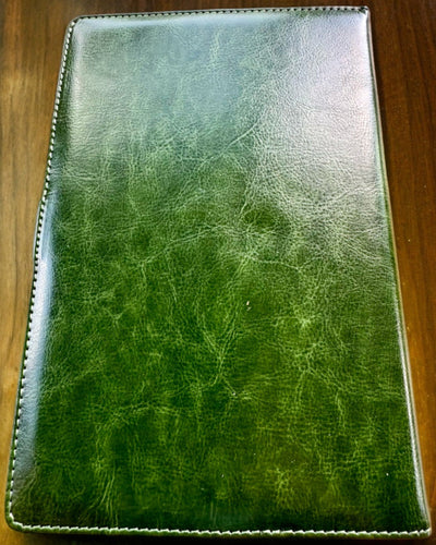 Eksklusiv Lædernotesbog "Sekretnik" A5 med Kodelås - personalisering med gravering