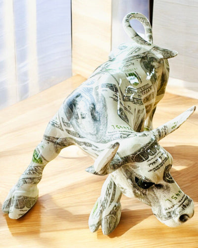 Dekorativ Skulptur Tyr "BullArt" – Unik Kunst med Mulighed for Gravering - 4 farvevarianter, til personlig gave