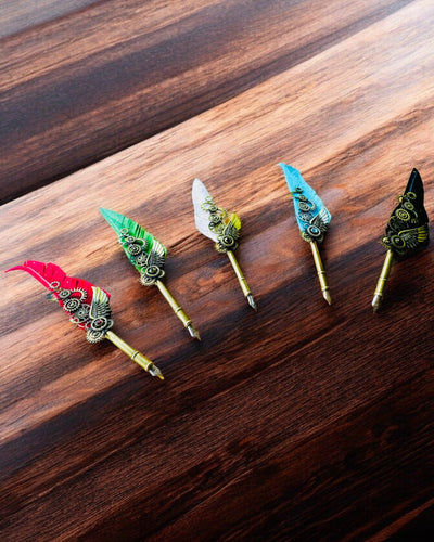 Kaligrafipenne "Steampunk Elegance" med Kalkunfjer - Håndlavet 5 varianter at vælge imellem, personliggørelse med gravering til gave