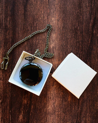 Klassisk Lommeur med Romertal og Kæde, Kvarts, Sort Glans - farve sort