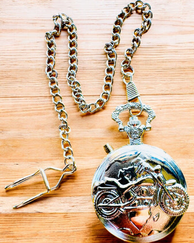 Lommeur "Motocyklowy Elegancik 2" – Gravering til gave, 3 farvevarianter