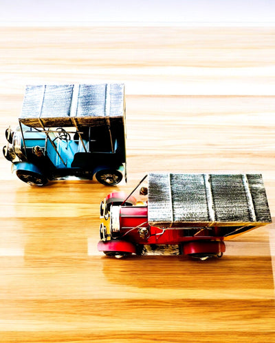 Klassisk Retro bilmodel - tre varianter med mulighed for gravering som gave