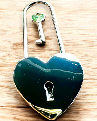 Magiske kærlighedslåse med indgravering som gave, 5 farvevarianter at vælge imellem
