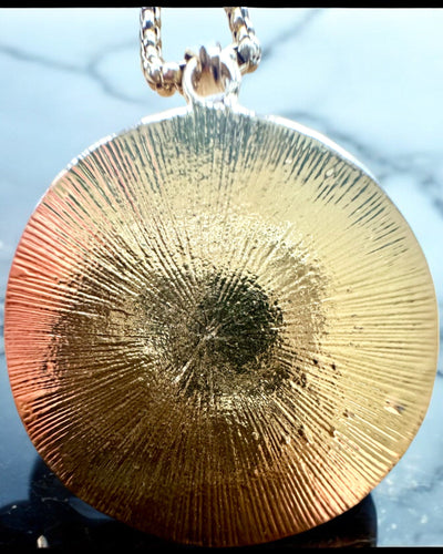 Amulet "Oko Horusa" - Elegance og Beskyttelse, mulighed for personlig gravering som gave