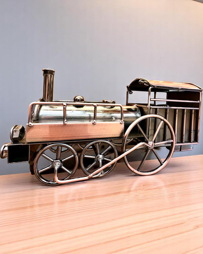 Lokomotiv af jern "Retro Express" – dekoration, model, håndlavet med mulighed for gravering