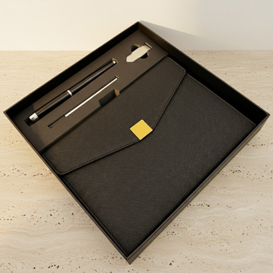 Elegant premium gavesæt – A5-notesbog med kuglepen og USB-nøgle 16GB i æske – sort-guld – EE9