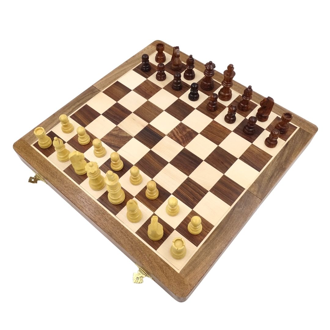 Træskakspil 40×40 cm– mindre fejl – foldbart skakbræt - G114