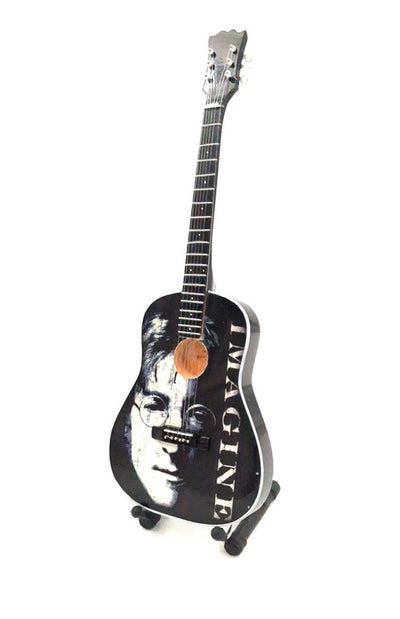 Dekorativ mini-guitar John Lennon The Beatles 24cm – SPE-039