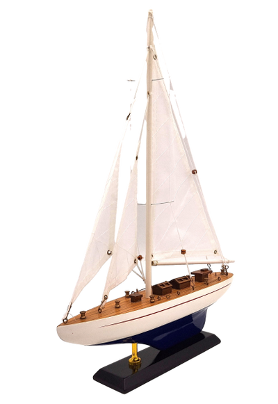 Model af træyacht Højde 42cm – M1