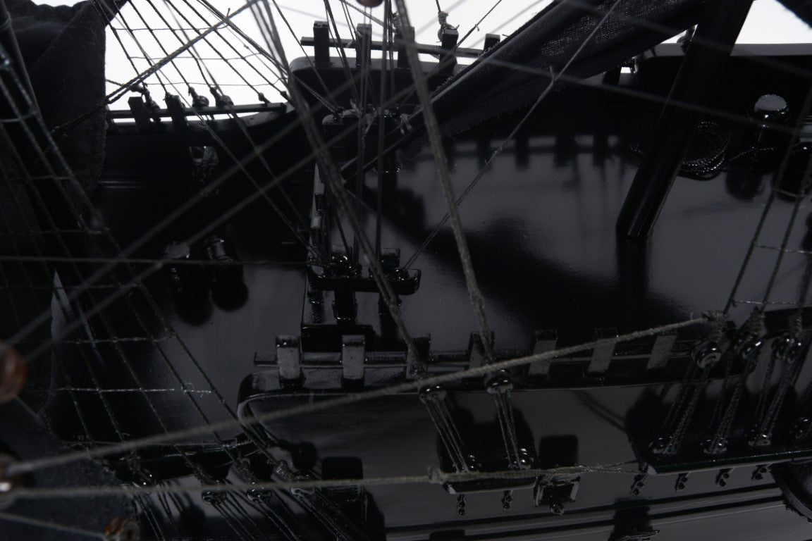 Den Sorte Perle model af piratskib - længde 89cm - BP80R