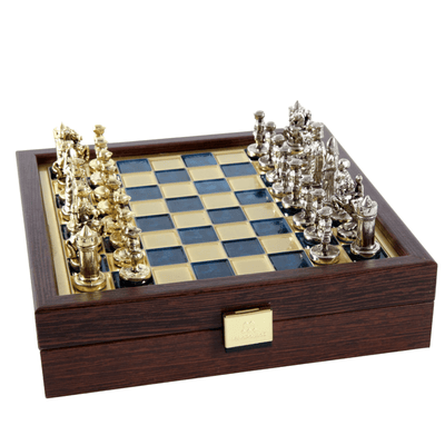 Elegant premium-messingskak 20x20cm Byzantium med personlig gravering - ideel gave til skakspillere og historieelskere - håndlavede brikker i guldfarvet og sølvfarvet finish