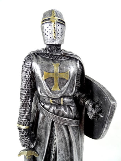 Figur af en korsridder på 30 cm med gravering