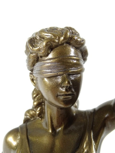 Themis-figur 35 cm - gave til advokat eller dommer - MC-90037