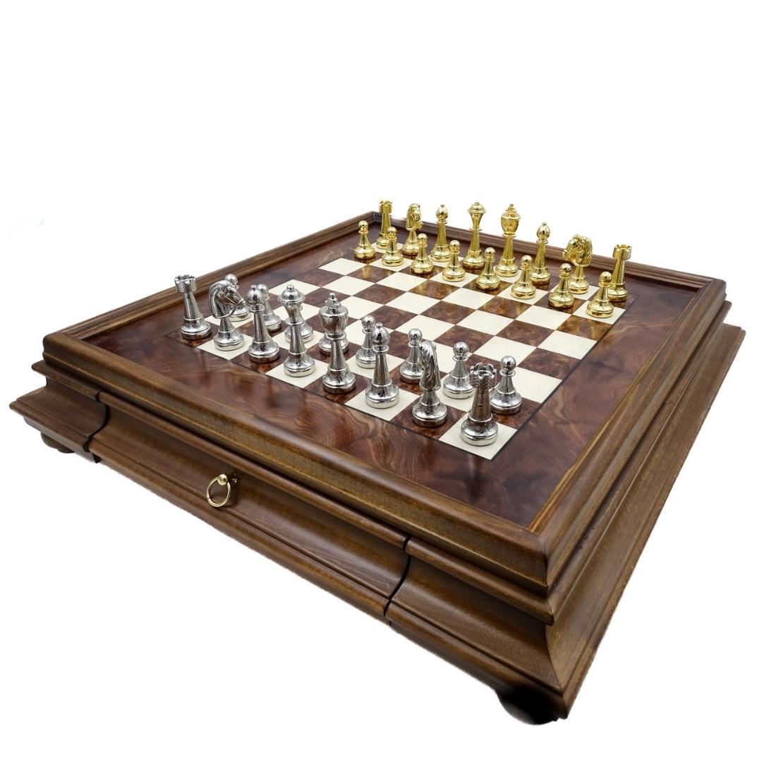 Stort eksklusivt skakspil Italfama i forgyldt metal 53x53 cm – N137