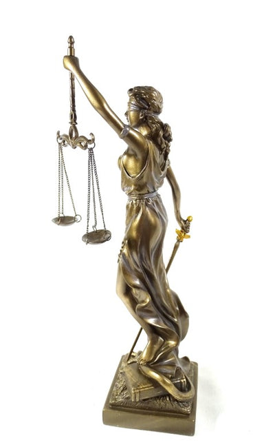Themis-figur 35 cm - gave til advokat eller dommer - MC-90037