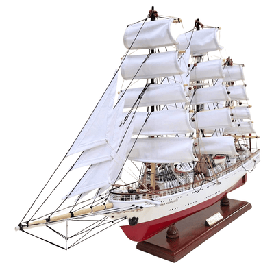 Eksklusiv model af sejlskibet Dar Młodzieży XXL 71 cm med mulighed for personlig gravering