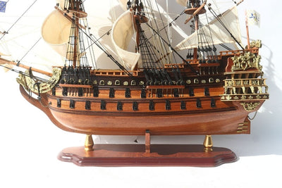Luksusmodel af sejlskibet Soleil Royal 65cm - SOL6 med mulighed for personlig gravering