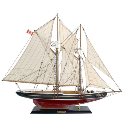 Model af sejlskibet Bluenose 80cm - BL80