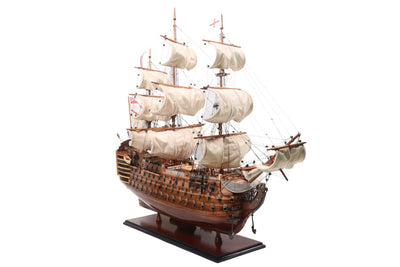Eksklusiv model af sejlskibet HMS Victory VIC80R