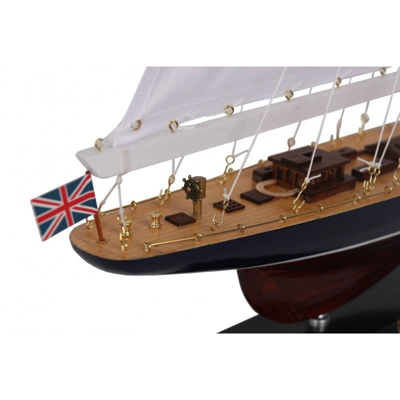 Replikamodel af yachten Endeavour, højde 70cm – END