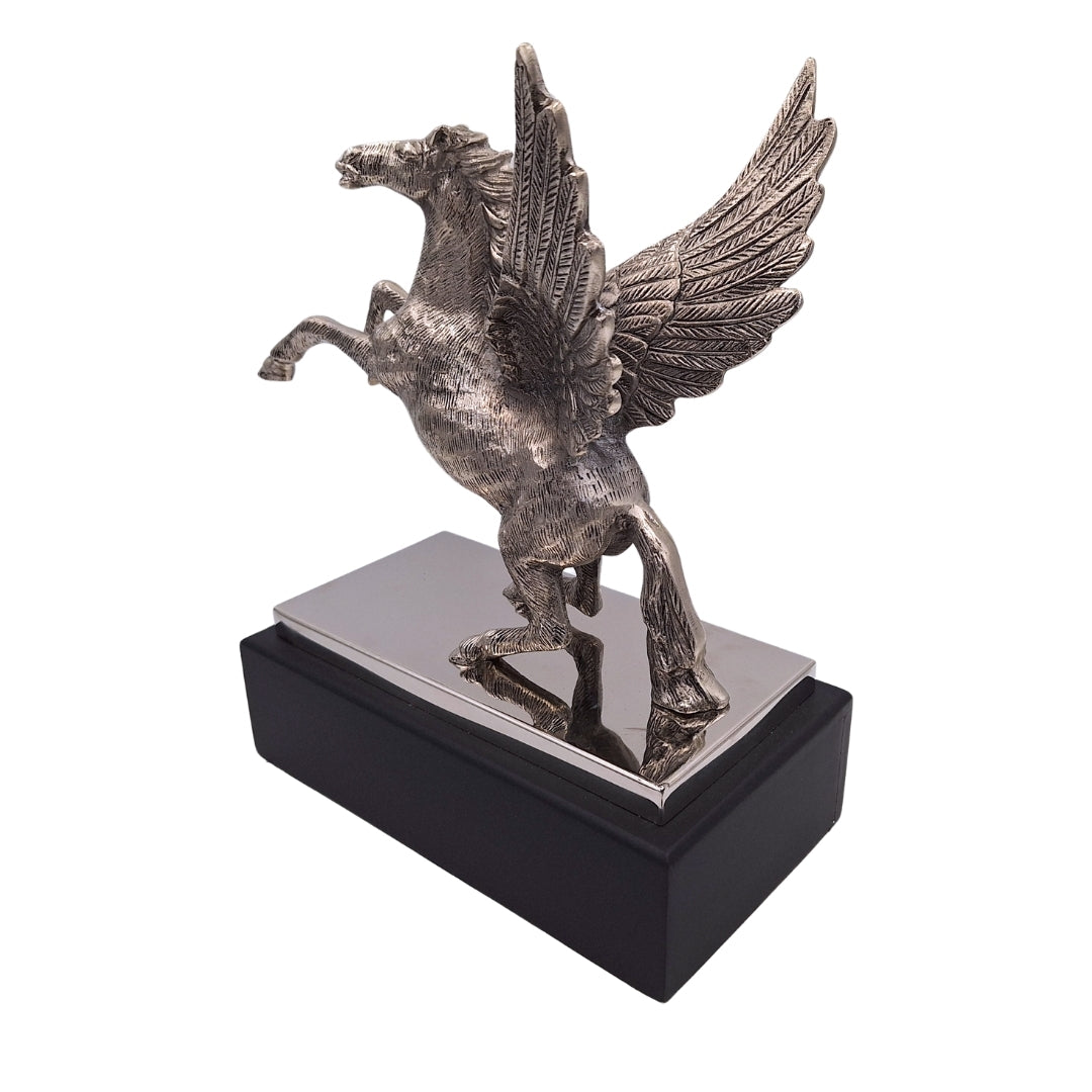 Pegasus - dekorativ aluminiumsfigur på stål- og træfod - NI9935