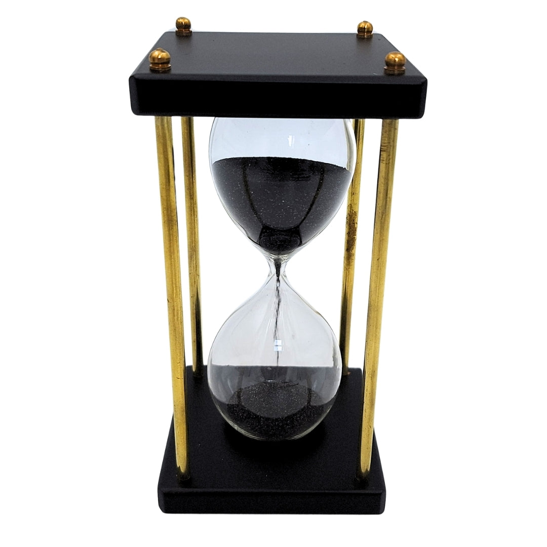 Messing- og trætimeglas 5 minutter – sort sand – elegant retrodekoration - STRS