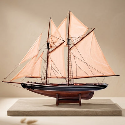 Model af skonnerten Bluenose - maritim dekoration 78 cm – 518