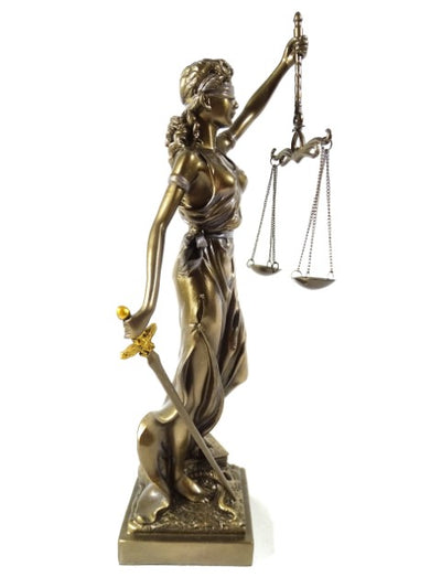 Themis-figur 35 cm - gave til advokat eller dommer - MC-90037