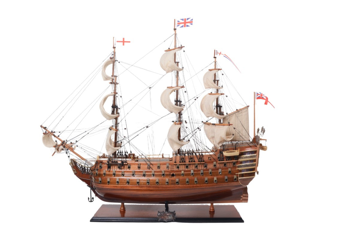 Eksklusiv model af sejlskibet HMS Victory VIC80R