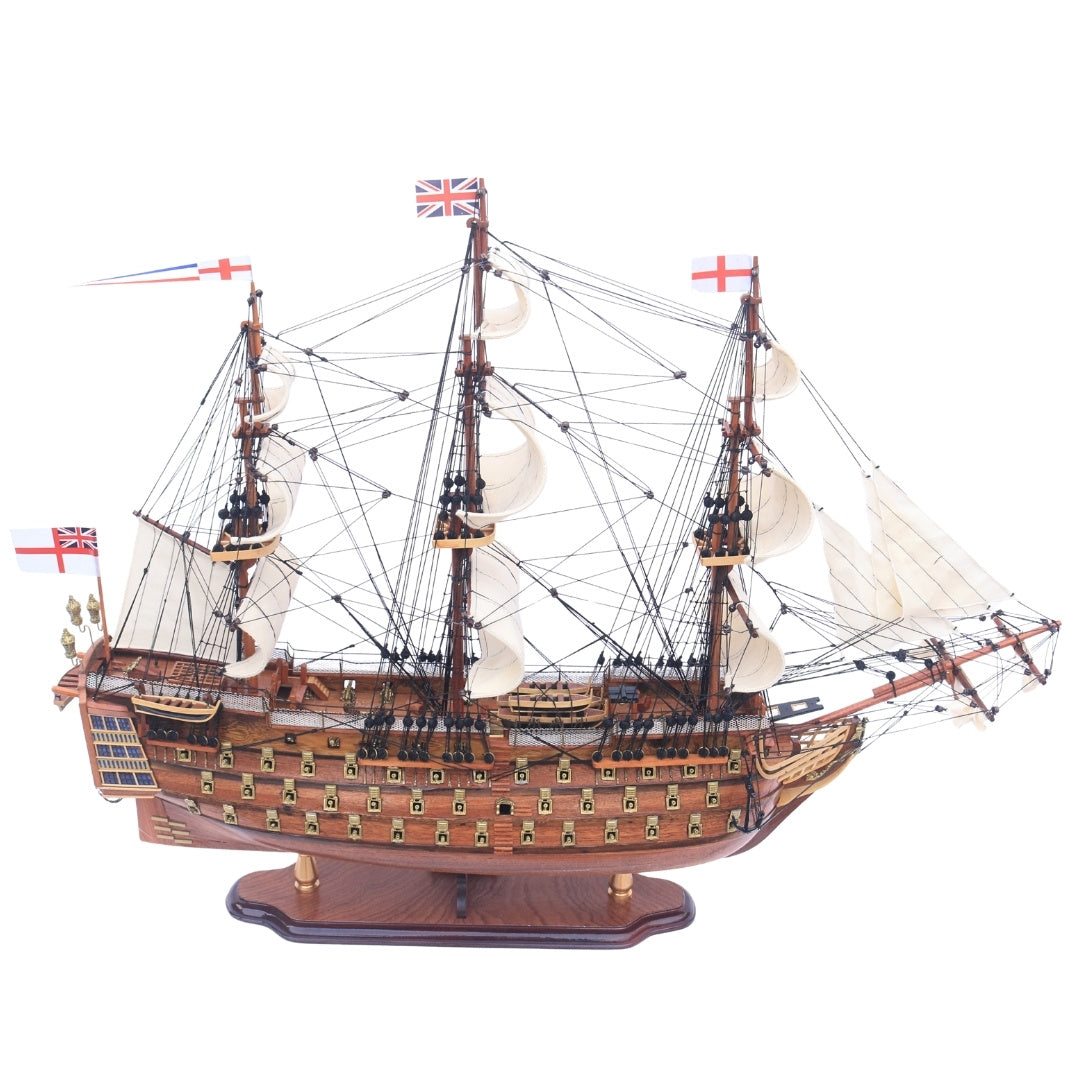 Eksklusiv stor model af sejlskibet HMS Prince 94cm med mulighed for personlig gravering