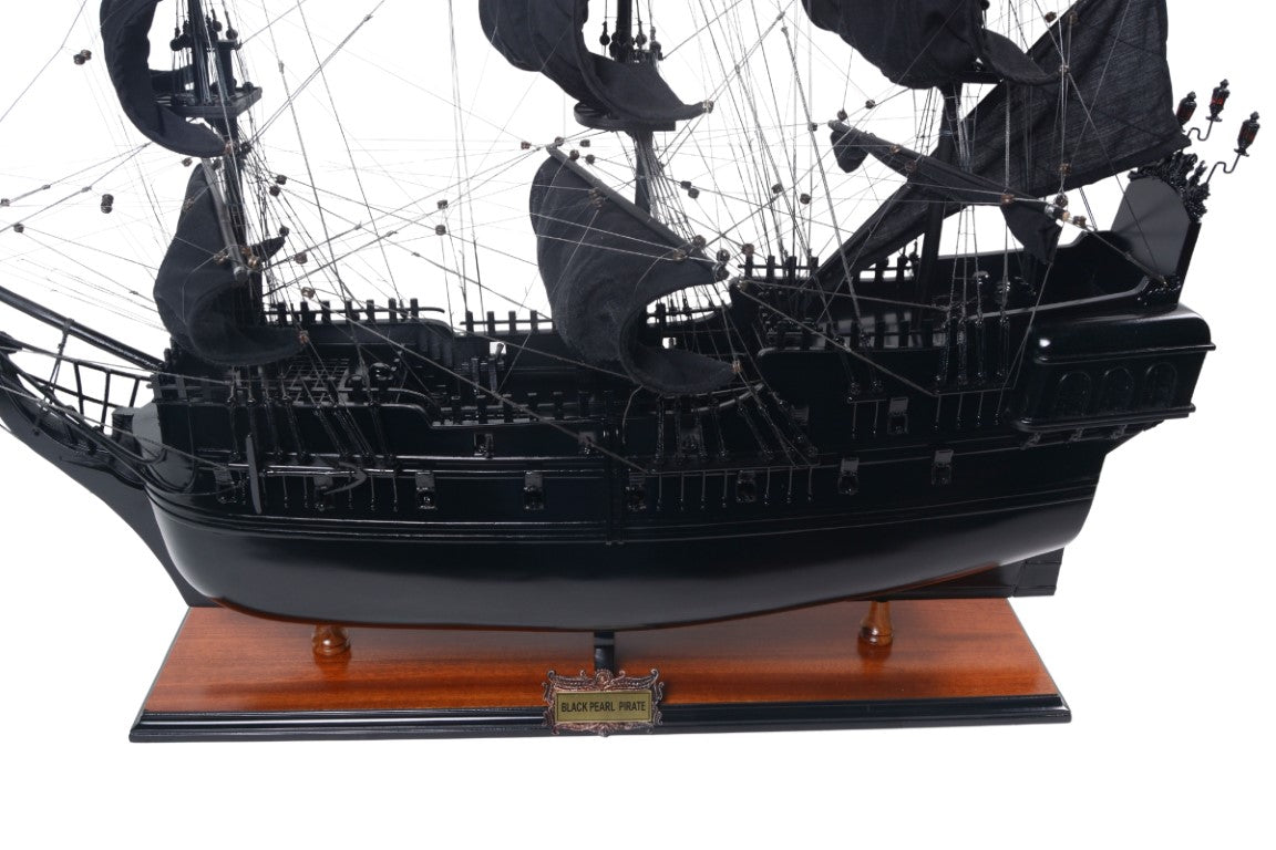 Den Sorte Perle model af piratskib - længde 89cm - BP80R