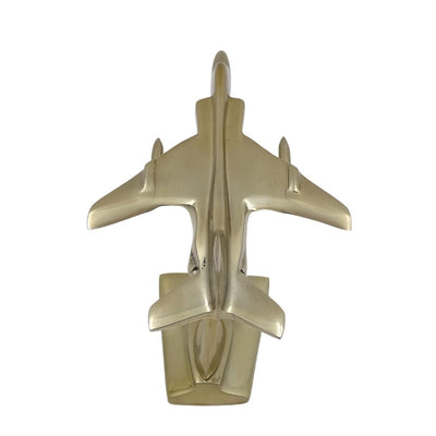 Metalmodel af Jaguar-jagerfly gave til pilot – JAG