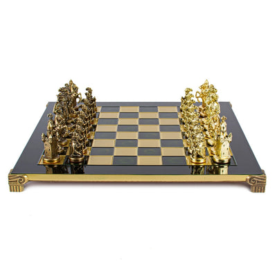 Eksklusive metalskakbrikker – Messingskakbræt 44 x 44cm – Middelalder – S12CBLU