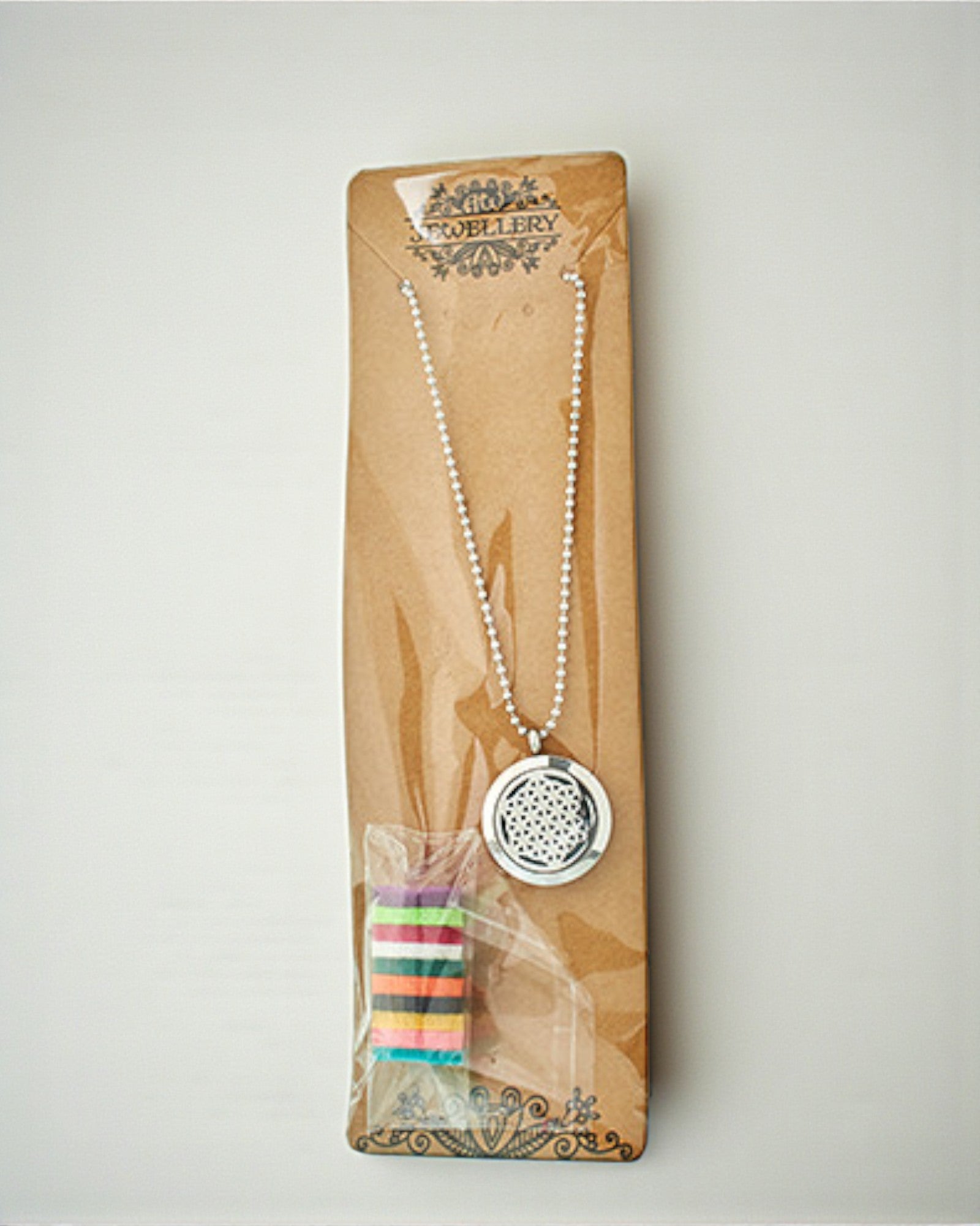 AromaTree Harmony – Naszyjnik Aromaterapeutyczny Drzewo Życia 25 mm