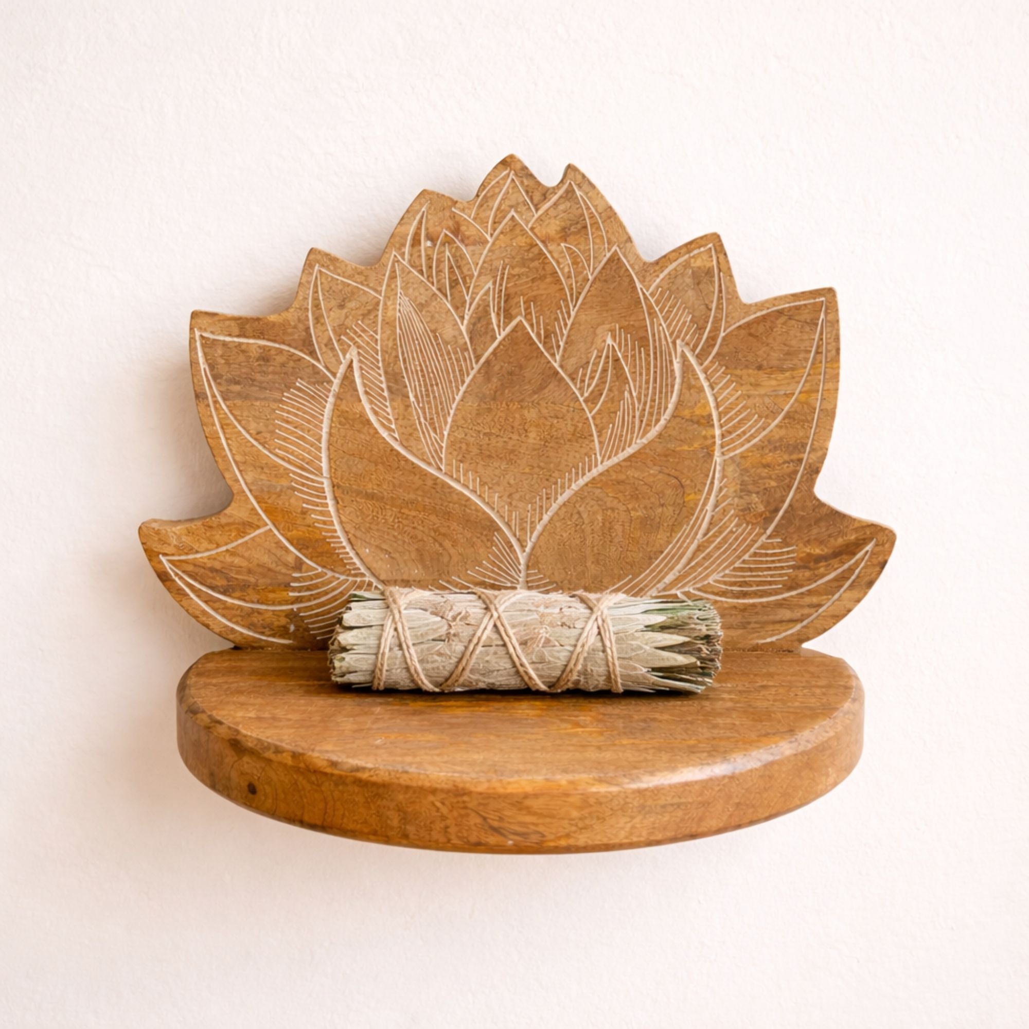 Lotus væghylde hvidvasket