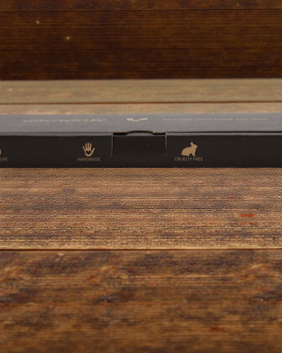 Forårets opvågnen i naturen – fornemt sæt med 12 æteriske olier 5 ml med pipetter