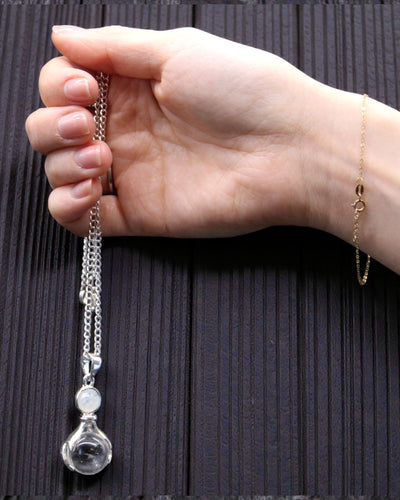 Ametysthænder – Vedhæng med helende hænder i ametyst