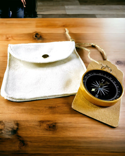 Kompakt Navigationskompas med Metalfinish – En Uundværlig for Enhver Rejsende, med Gravering