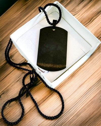 Halskæde med Dog Tag "Tre Nuancer af Stil" - ID-brik - Elegant Vedhæng i Rustfrit Stål med Mulighed for Gravering