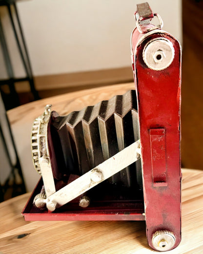 Vintage Vision: Dekorativ Retro Kamera med Mulighed for Gravering