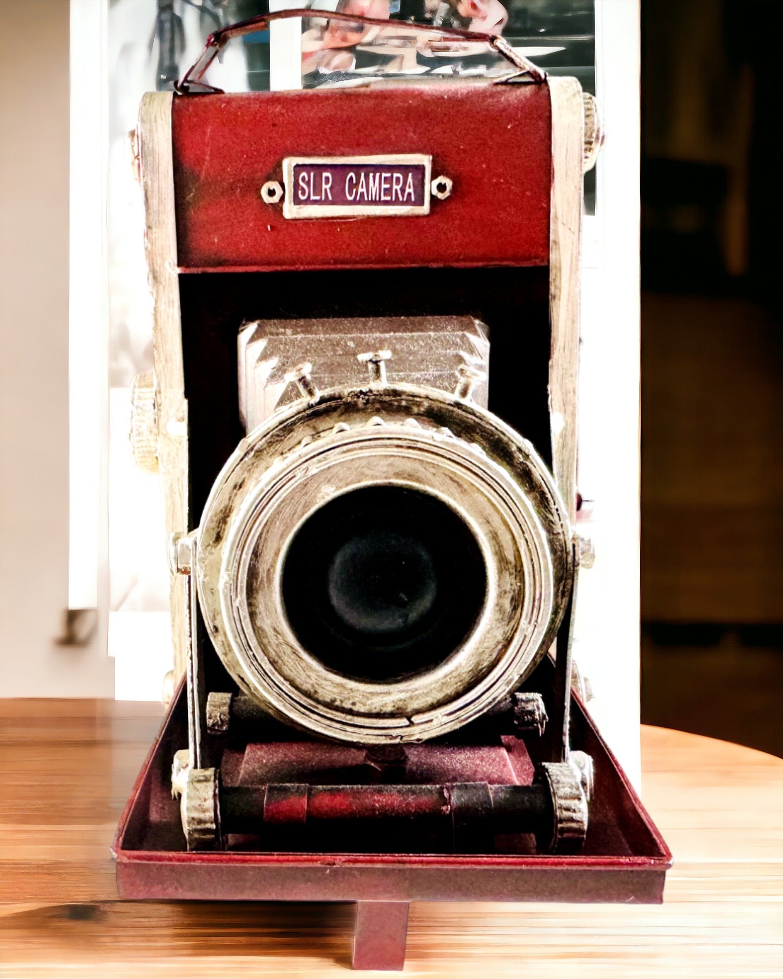 Vintage Vision: Dekorativ Retro Kamera med Mulighed for Gravering