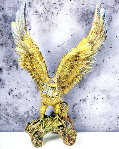 Statuette "Złoty Orzeł" med Personaliseringsmulighed - Dekoration af Harpiks