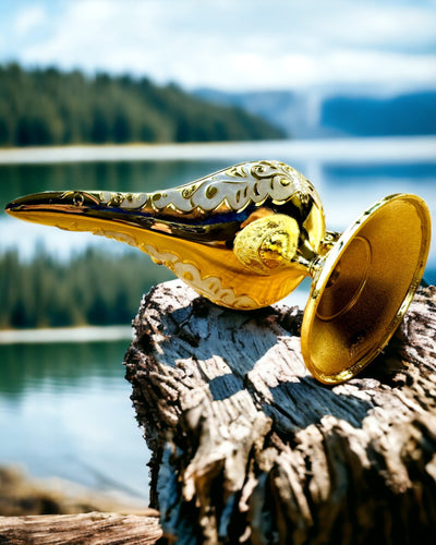 Magisk Aladdins Lampe med Gravering - Hvid Variant, flettet med guld